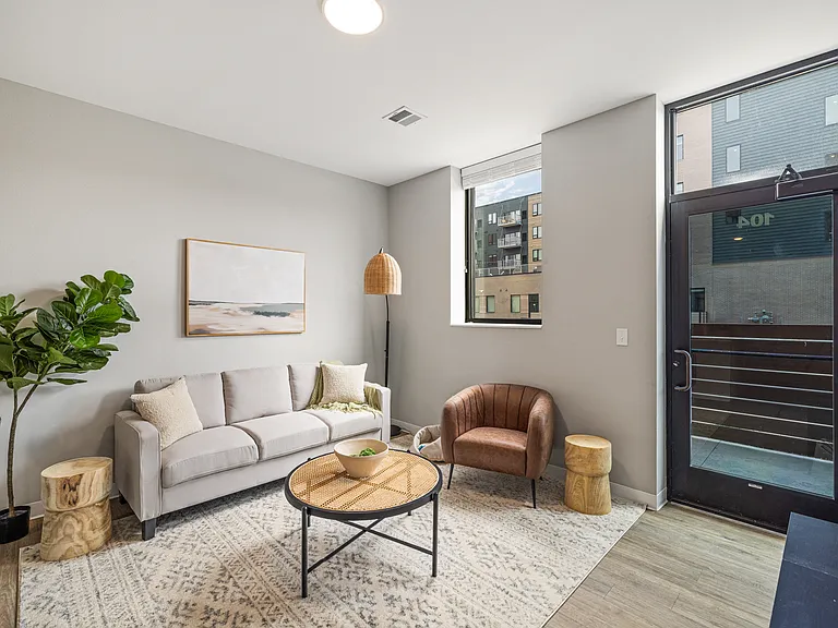 EagleRidge Plaza Residences — Photo 18