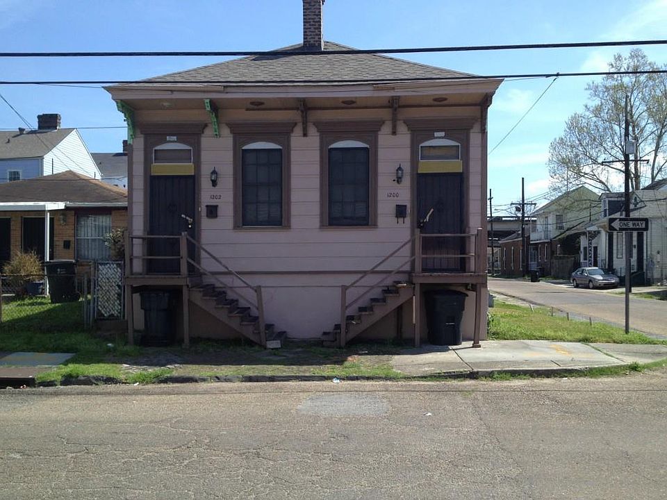 1st image of 1200-02 N Derbigny St