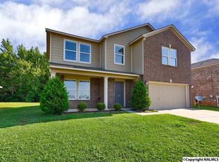 145 Bermuda Lakes Dr, Meridianville, AL 35759