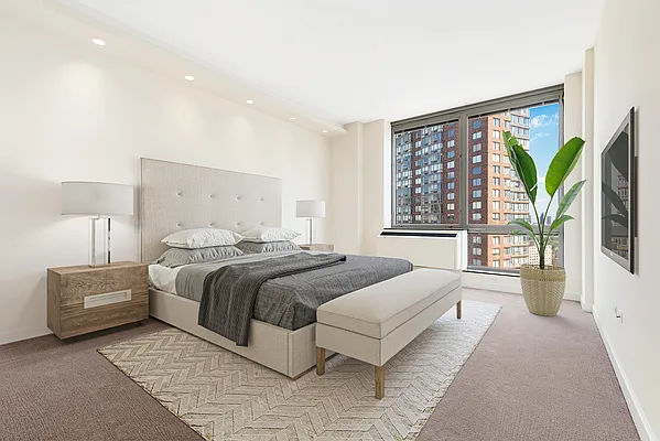 Rented by Corcoran | media 5