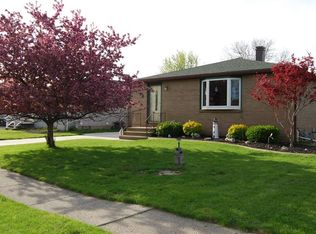 98 Bory Dr, Depew, NY 14043
