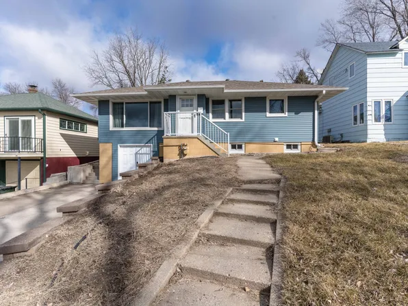 116 N Lakeside Dr, Fergus Falls, MN 56537
