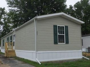 202 Crosspath Rd, Holland, OH 43528