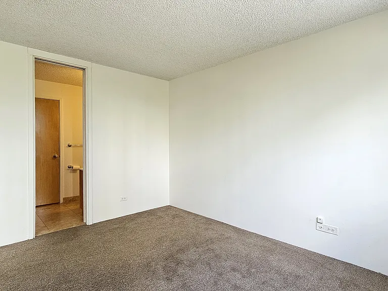 1676 Ala Moana Blvd #110 — Photo 14