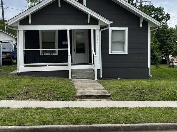 220 W Culton St, Warrensburg, MO 64093