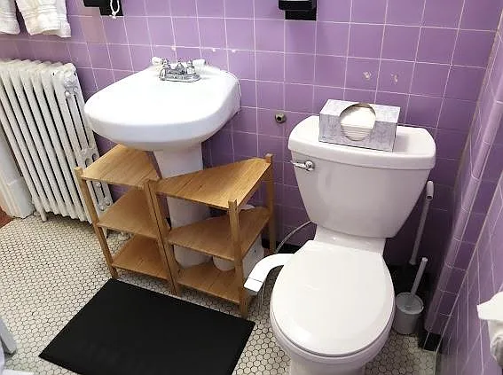 5571 Hobart St #1 — Photo 10