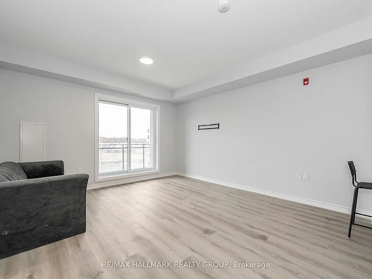 1350 Hemlock Rd #404 — Photo 13
