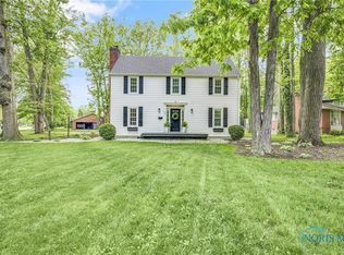 524 Sutton Pl, Findlay, OH 45840