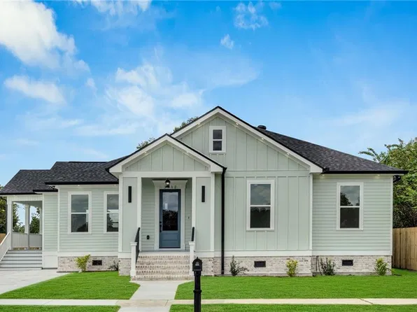 3012 Gallo Dr, Chalmette, LA 70043