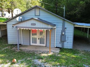 1174 Je Sartain Rd, Manchester, TN 37355