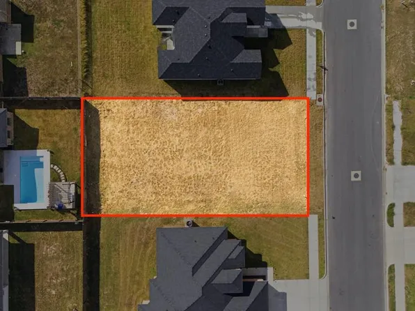 8709 Swan Lake Dr #18, Harlingen, TX 78552