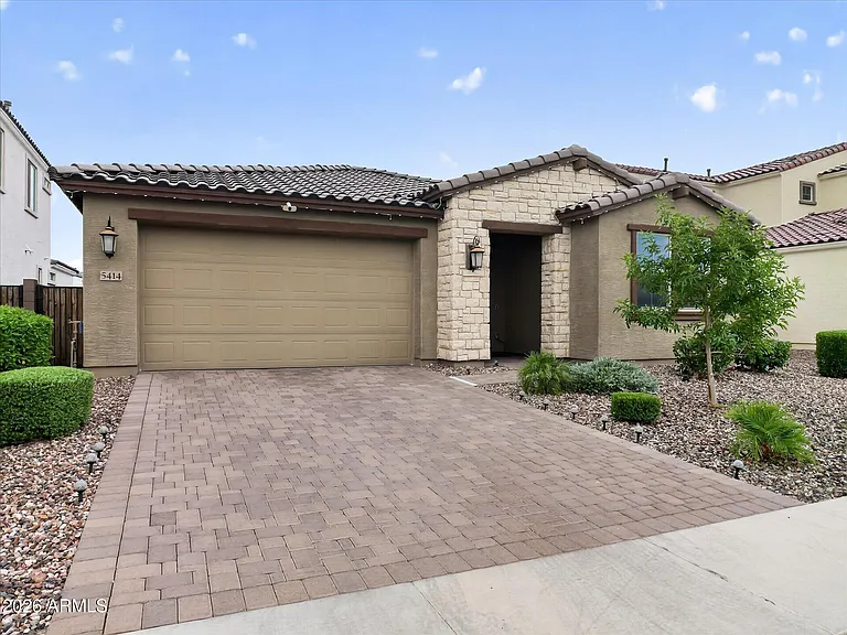 5414 W Notch Hill Rd — Photo 2