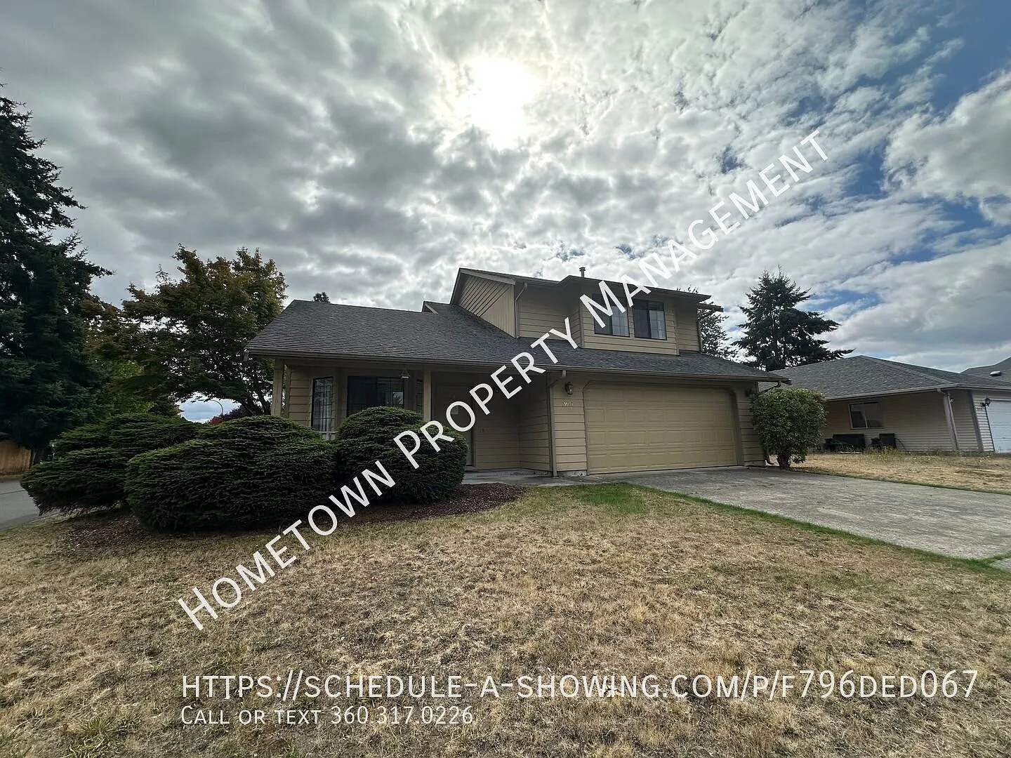 3 Bed / 3 Bath in Emerald Hills - Available NOW! — Photo 2