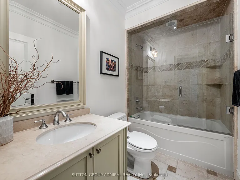 35 Wentworth Ave — Photo 39