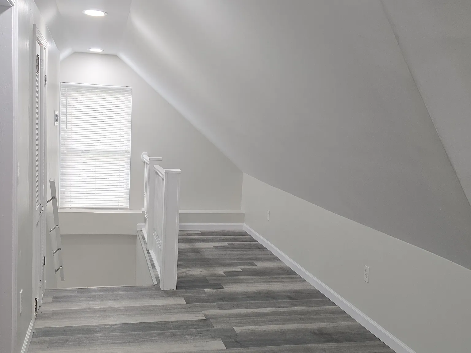 2 bed, 1175 sqft, $1,345 — Photo 4