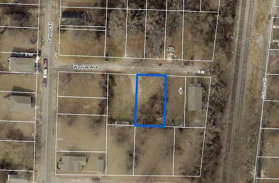 1st image of 275 Weaver Ave