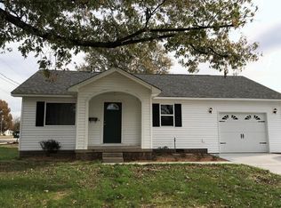 1020 N Frankfort Ave, Russellville, AR 72801