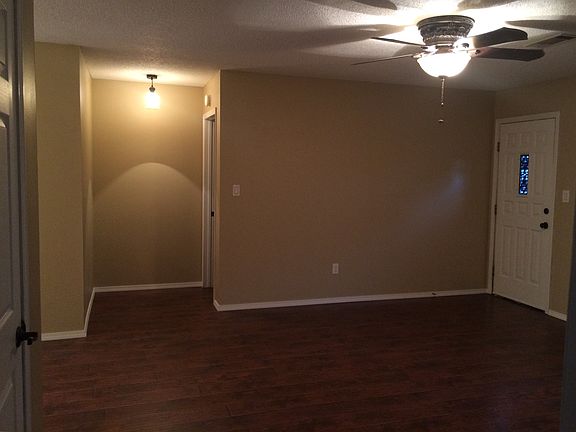 5th image of 2511 Ward St