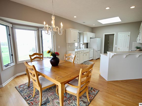 4th image of 2908 Eagle Hills Cir