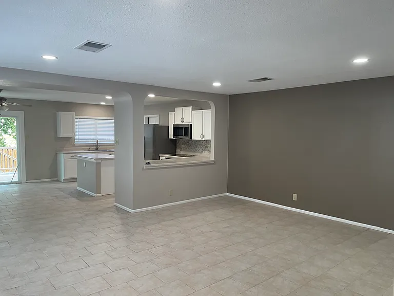 4463 Sherwood Way — Photo 4
