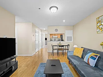 424 Mather Green Ave #H — Photo 1