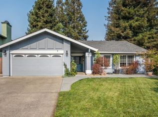 2423 San Pedro Pl, Santa Rosa, CA 95401