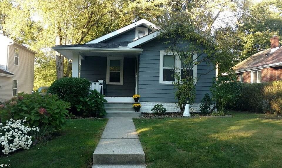 1st image of 574 Elko Ave