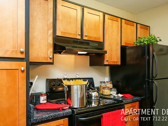 2nd image of 2112 Shadow Rock Dr #1148