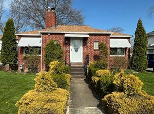 120 N Pasadena Ave, Elyria, OH 44035