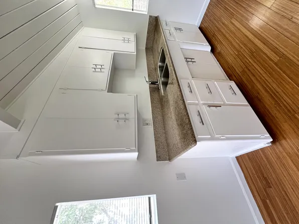 11820 Washington Pl, 11820 Washington Pl #5, Los Angeles, CA 90066