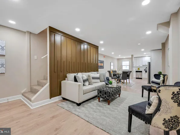 6218 N Gratz St, Philadelphia, PA 19141