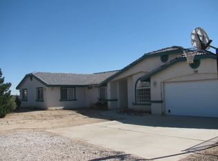 11088 Blue Jay Way, Oak Hills, CA 92344