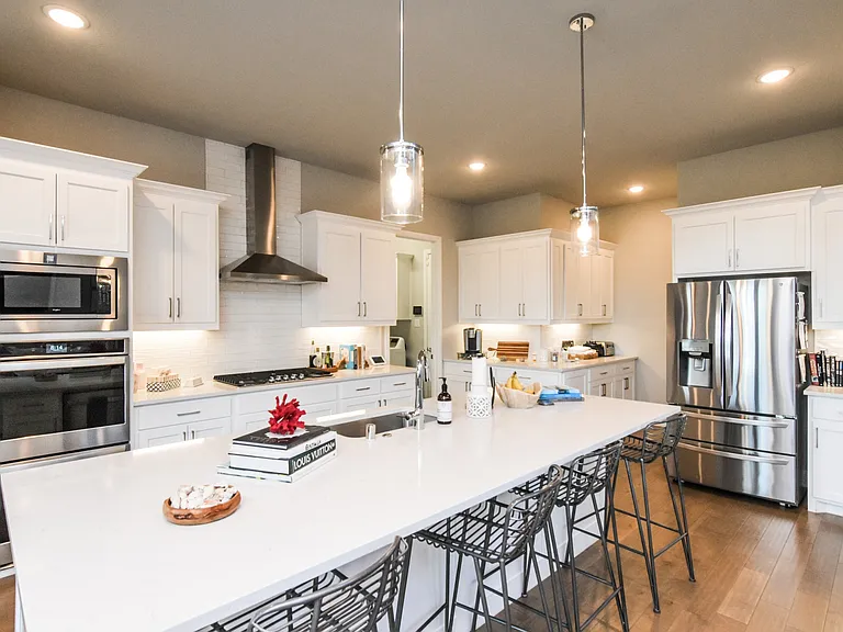 2516 Maidenhair Rd — Photo 5