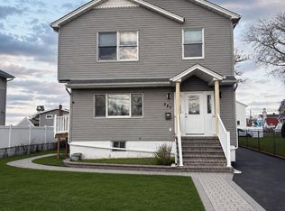 587 Miller Avenue, Freeport, NY 11520