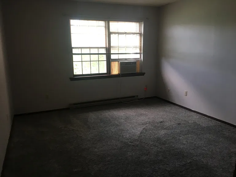 1101 Teaberry Ln — Photo 44