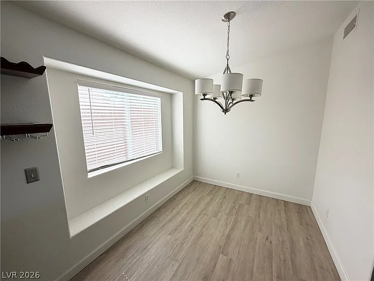 374 Yacht Ave — Photo 6
