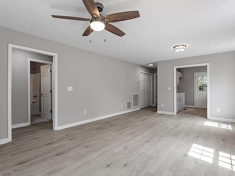 1143 Ricochet Dr — Photo 5