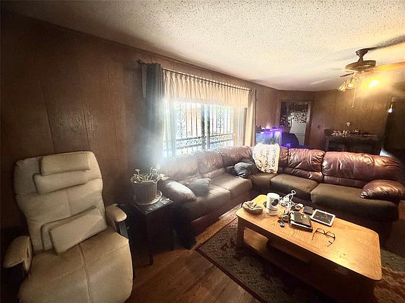5th image of 6312 N Grand Blvd