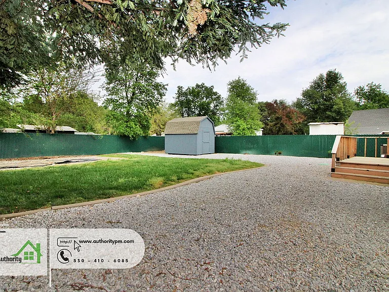 1824 Heller Ln — Photo 22