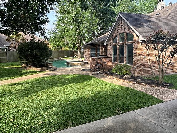 5th image of 16003 Rustlers Trail Ln