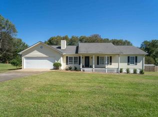 4832 Countryside Dr, Flowery Branch, GA 30542