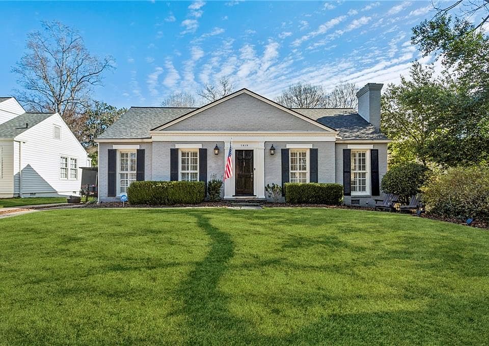 1st image of 1819 Greystone Rd NW