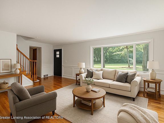 4th image of 710 Gainsborough Dr