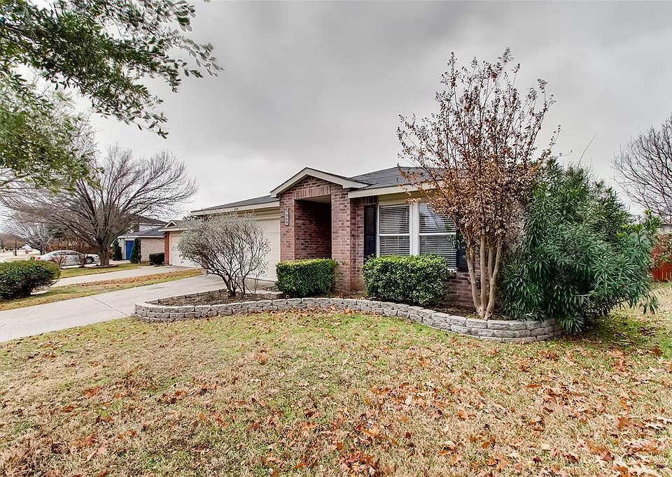 1st image of 3004 Westview Dr