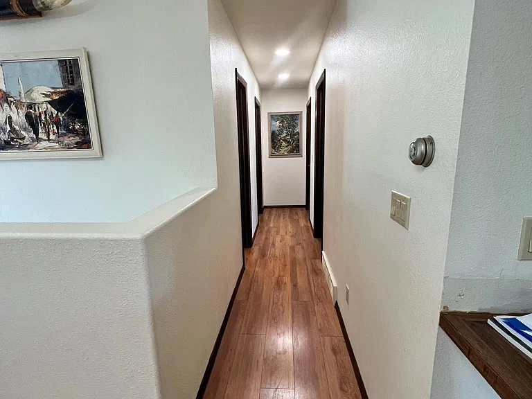 1819 Senter Ave — Photo 4