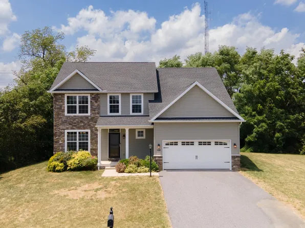 2303 Austin Ave, Chambersburg, PA 17202