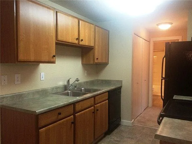 16817 Larch Way E #C-202 — Photo 2