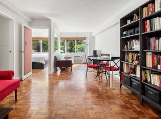 240 E 55th St APT 5H, New York, NY 10022