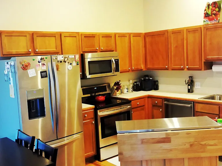 70 W 6th Ave #205 — Photo 2