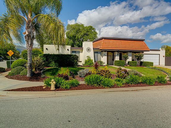 2nd image of 646 Country Dr